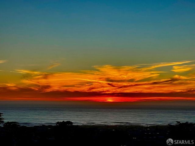 1719 33rd Avenue, San Francisco, CA 94122