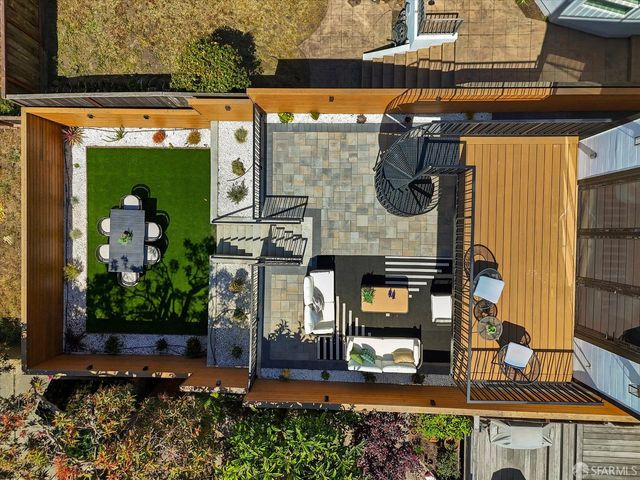 1719 33rd Avenue, San Francisco, CA 94122