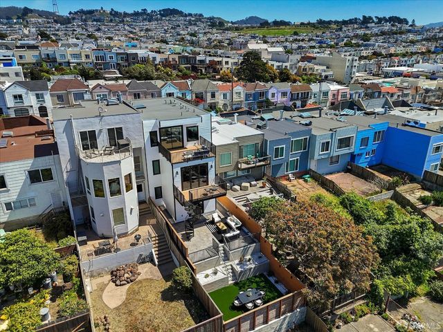 1719 33rd Avenue, San Francisco, CA 94122