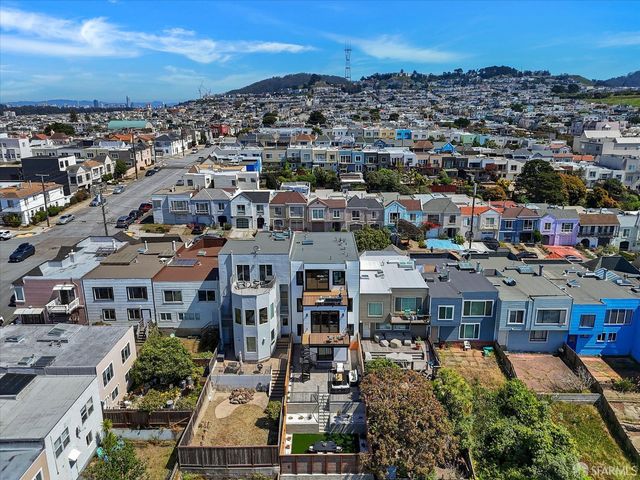 1719 33rd Avenue, San Francisco, CA 94122
