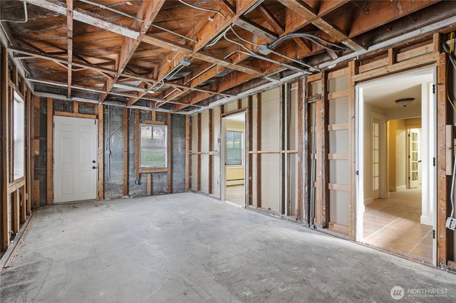 2602 Grand Avenue, Everett, WA 98201