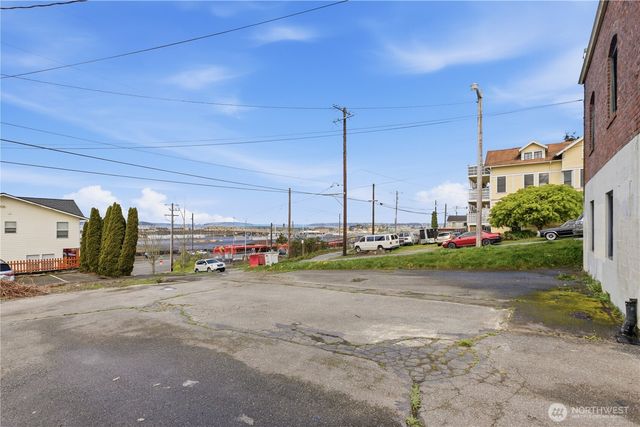 2602 Grand Avenue, Everett, WA 98201