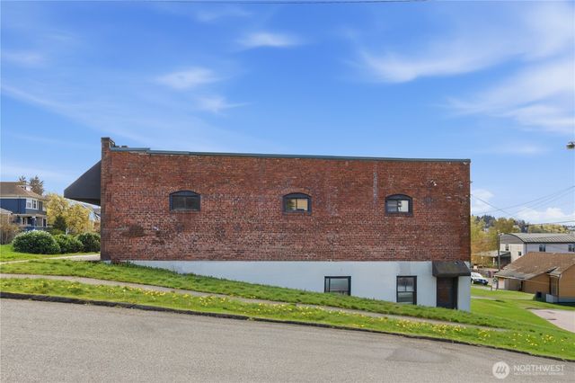 2602 Grand Avenue, Everett, WA 98201