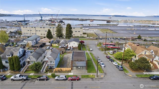 2602 Grand Avenue, Everett, WA 98201