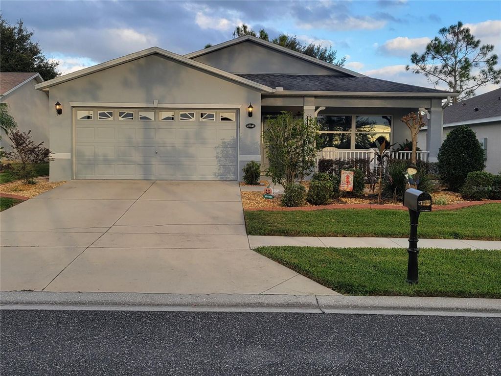 27343 ROANOKE DRIVE, Leesburg, FL 34748
