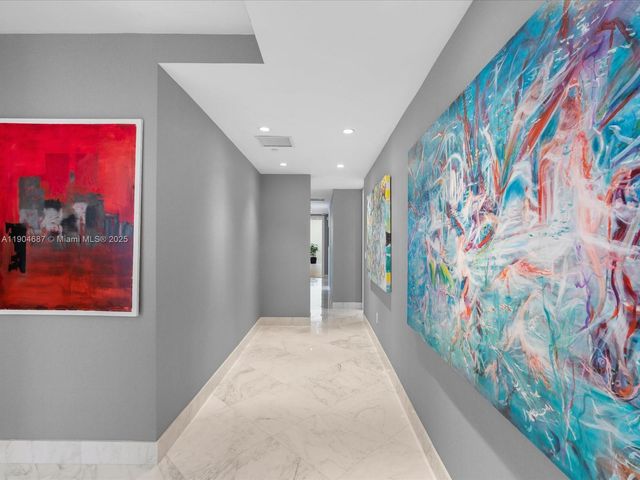 1425 Brickell Ave 52BC, Miami, FL 33131