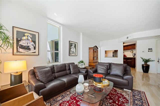 888 Brickell Key Dr 609, Miami, FL 33131