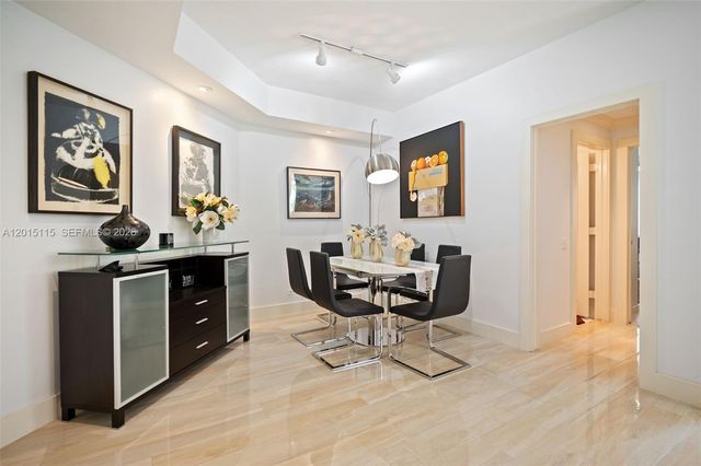 888 Brickell Key Dr 609, Miami, FL 33131