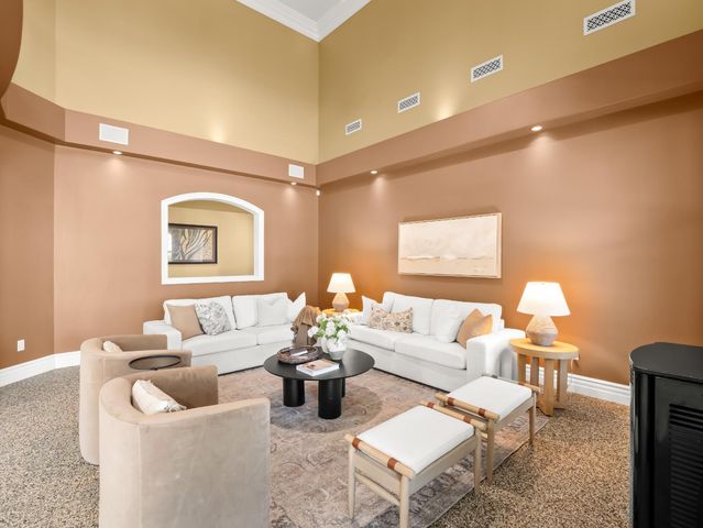 17113 Mark Road, Madera, CA 93636