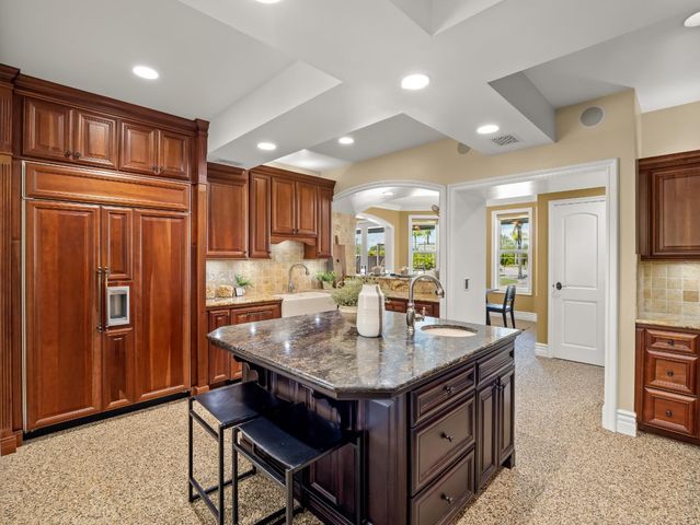 17113 Mark Road, Madera, CA 93636