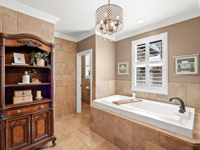 17113 Mark Road, Madera, CA 93636