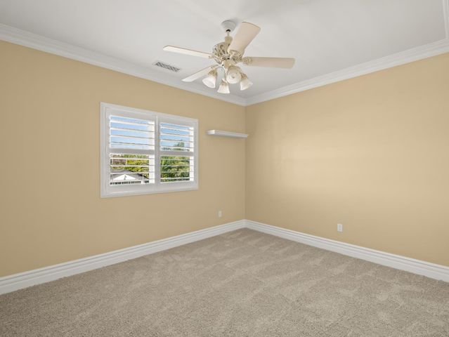 17113 Mark Road, Madera, CA 93636