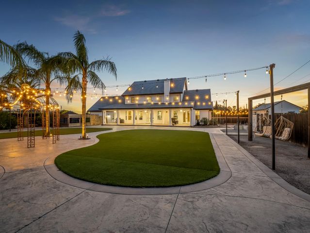 17113 Mark Road, Madera, CA 93636
