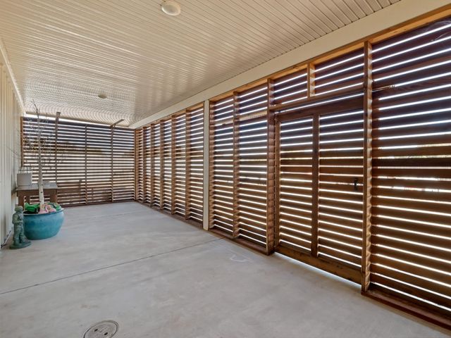 17113 Mark Road, Madera, CA 93636