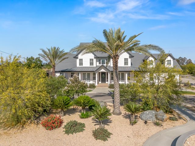17113 Mark Road, Madera, CA 93636