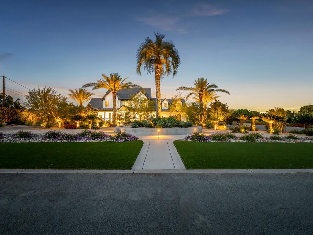 17113 Mark Road, Madera, CA 93636