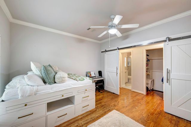 2925 Nottingham Street, West University Place, TX 77005