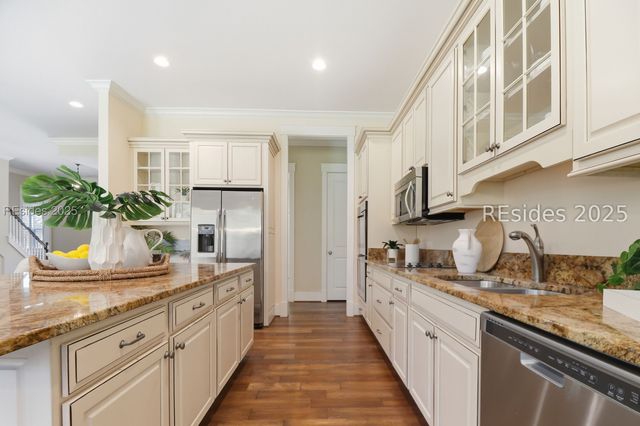 27 Normandy Ave, Bluffton, SC 29910