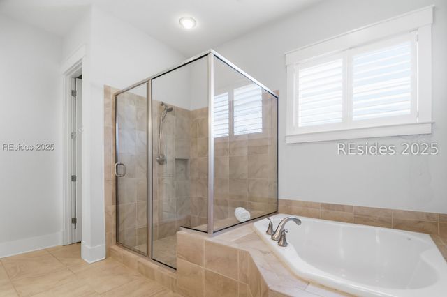 27 Normandy Ave, Bluffton, SC 29910