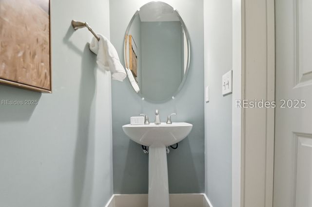 27 Normandy Ave, Bluffton, SC 29910