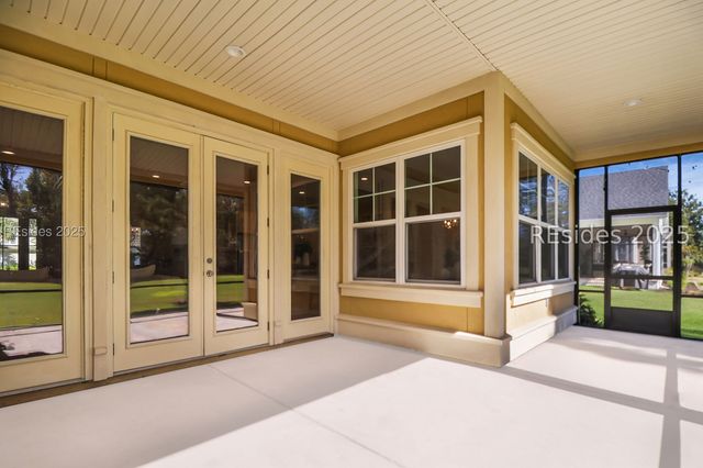 27 Normandy Ave, Bluffton, SC 29910