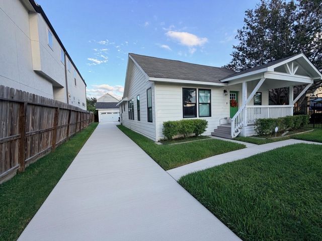 1012 Dorothy Street, Houston, TX 77008