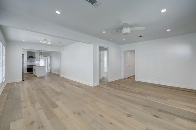 1012 Dorothy Street, Houston, TX 77008