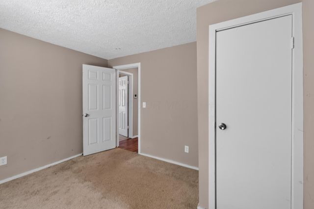 2183 Safford Avenue, Columbus, OH 43223