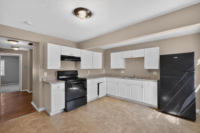 2183 Safford Avenue, Columbus, OH 43223