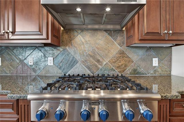 3475 Roxboro Road NE 11, Atlanta, GA 30326