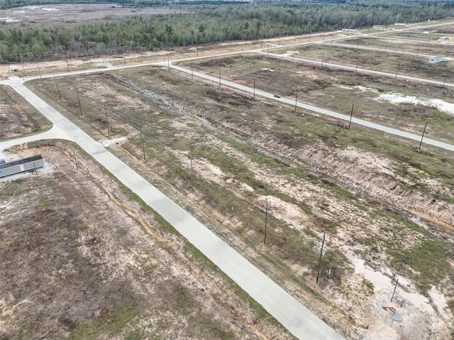 661 5915-09, Cleveland, TX 77327