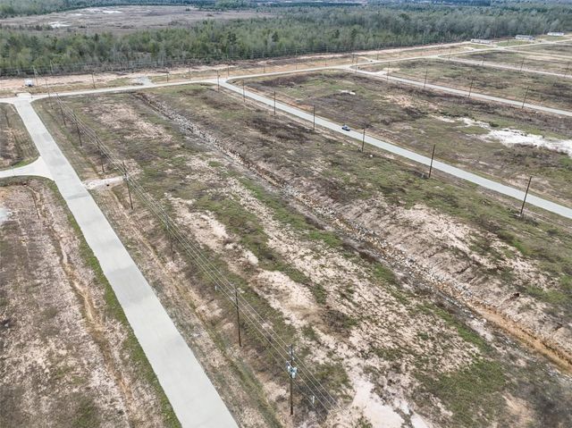 661 5915-09, Cleveland, TX 77327