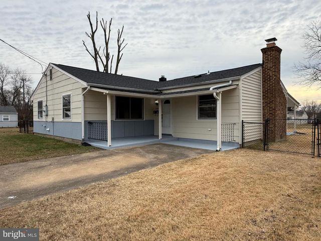 1203 RIGGS CT, Woodbridge, VA 22191