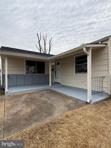 1203 RIGGS CT, Woodbridge, VA 22191