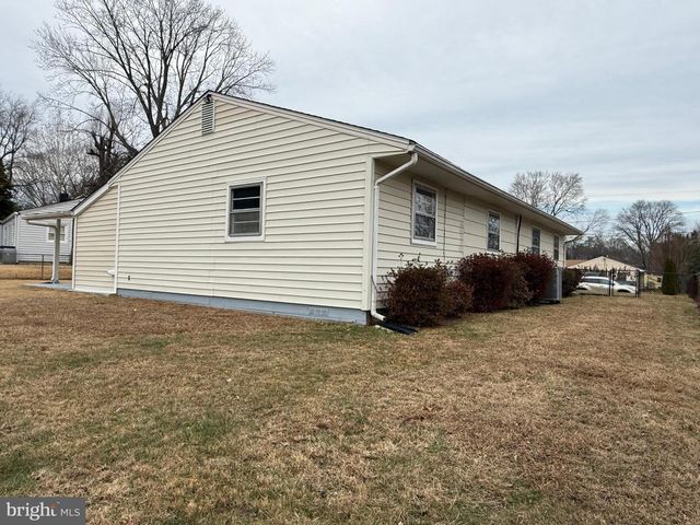 1203 RIGGS CT, Woodbridge, VA 22191