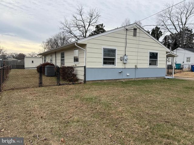 1203 RIGGS CT, Woodbridge, VA 22191