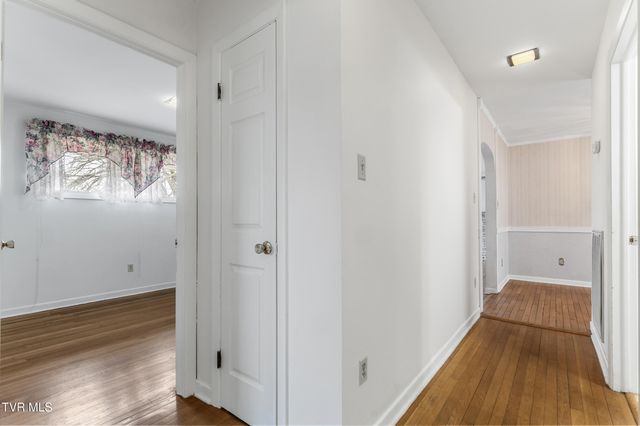 800 New Beasonwell Road, Kingsport, TN 37660