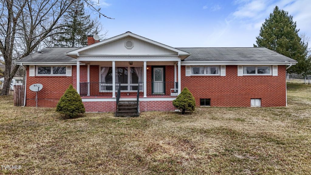 800 New Beasonwell Road, Kingsport, TN 37660