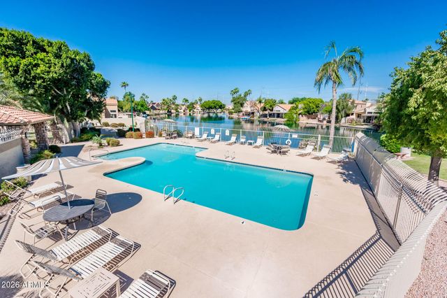 231 N COTTONWOOD Drive, Gilbert, AZ 85234