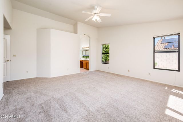 231 N COTTONWOOD Drive, Gilbert, AZ 85234