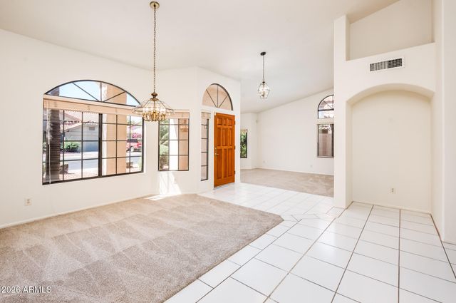 231 N COTTONWOOD Drive, Gilbert, AZ 85234