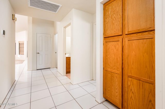 231 N COTTONWOOD Drive, Gilbert, AZ 85234