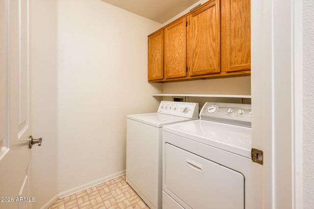 231 N COTTONWOOD Drive, Gilbert, AZ 85234