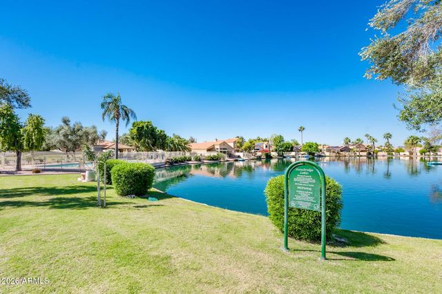 231 N COTTONWOOD Drive, Gilbert, AZ 85234