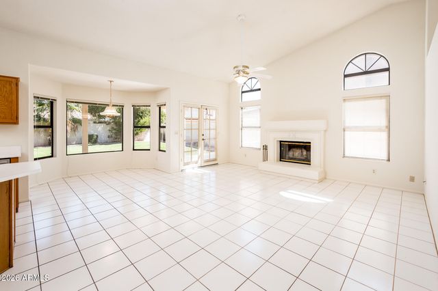 231 N COTTONWOOD Drive, Gilbert, AZ 85234