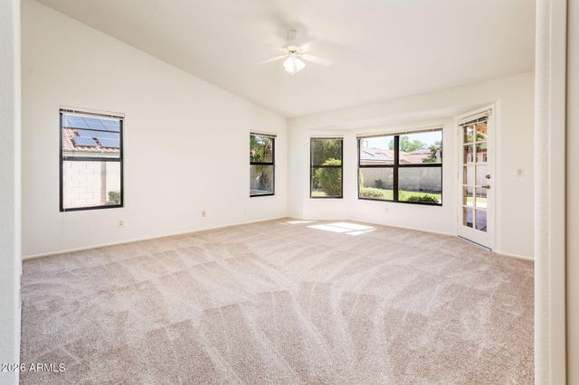 231 N COTTONWOOD Drive, Gilbert, AZ 85234