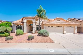 231 N COTTONWOOD Drive, Gilbert, AZ 85234
