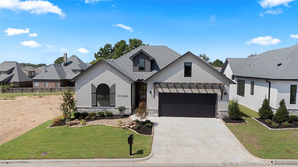 11966 S 94th East Avenue, Bixby, OK 74008