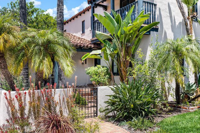 1265 N Holliston Avenue, Pasadena, CA 91104