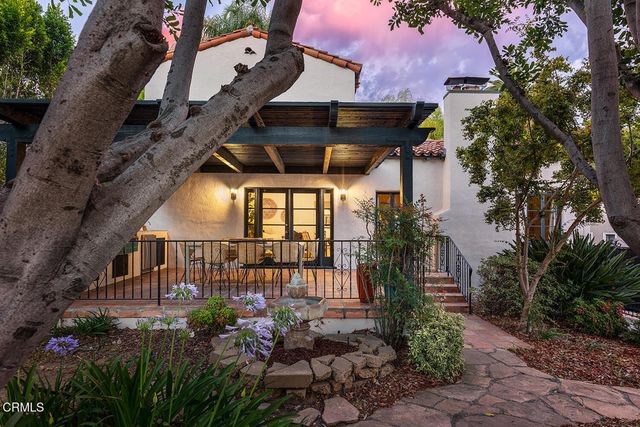 1265 N Holliston Avenue, Pasadena, CA 91104